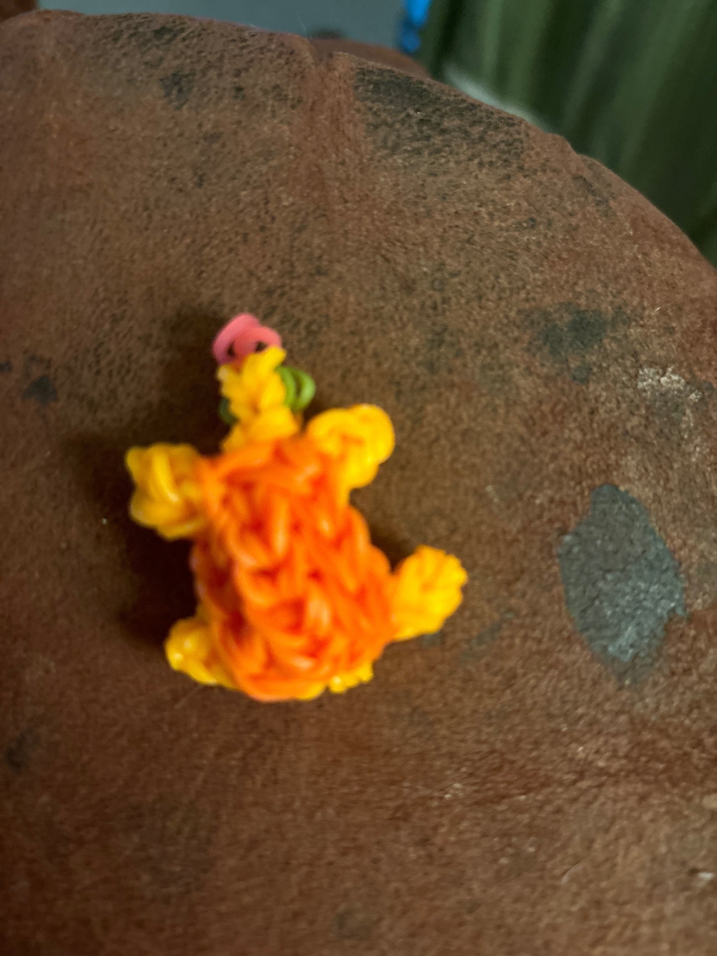 Loom band items