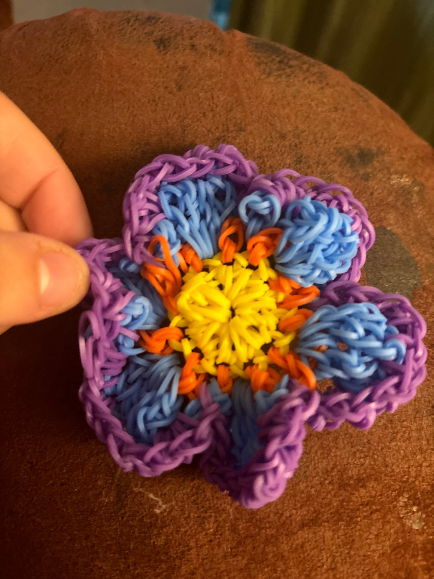 Loom band items